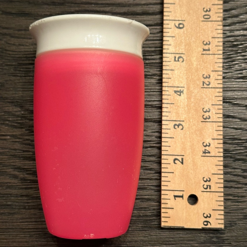 Munchkin Pink Water Bottle 10oz